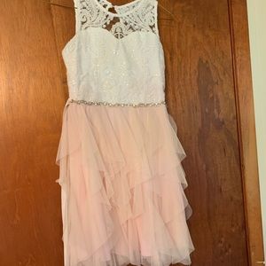 Girls dress